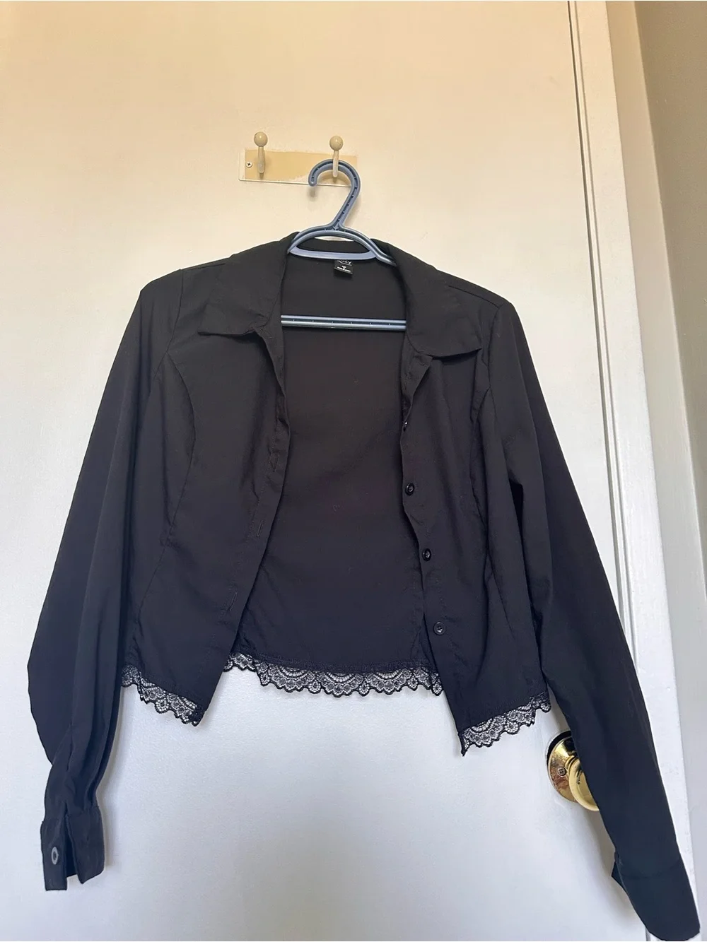 Dazy Black Women's Button-Up Top - Size M - Picture 4 of 6